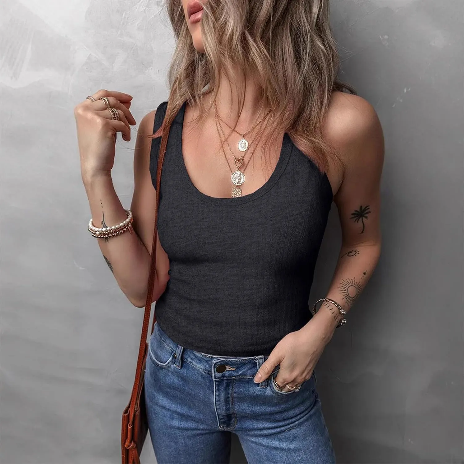 Plus Size Vests for Womens Summer Dressy Sleeveless Round Neck Solid Color Tunic Tops Casual Slim Comfy Tank Top