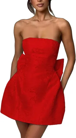 Women's Satin Prom Dresses Applique Homecoming Dresses for Teens Strapless Short Cocktail Dresses Evening Gowns