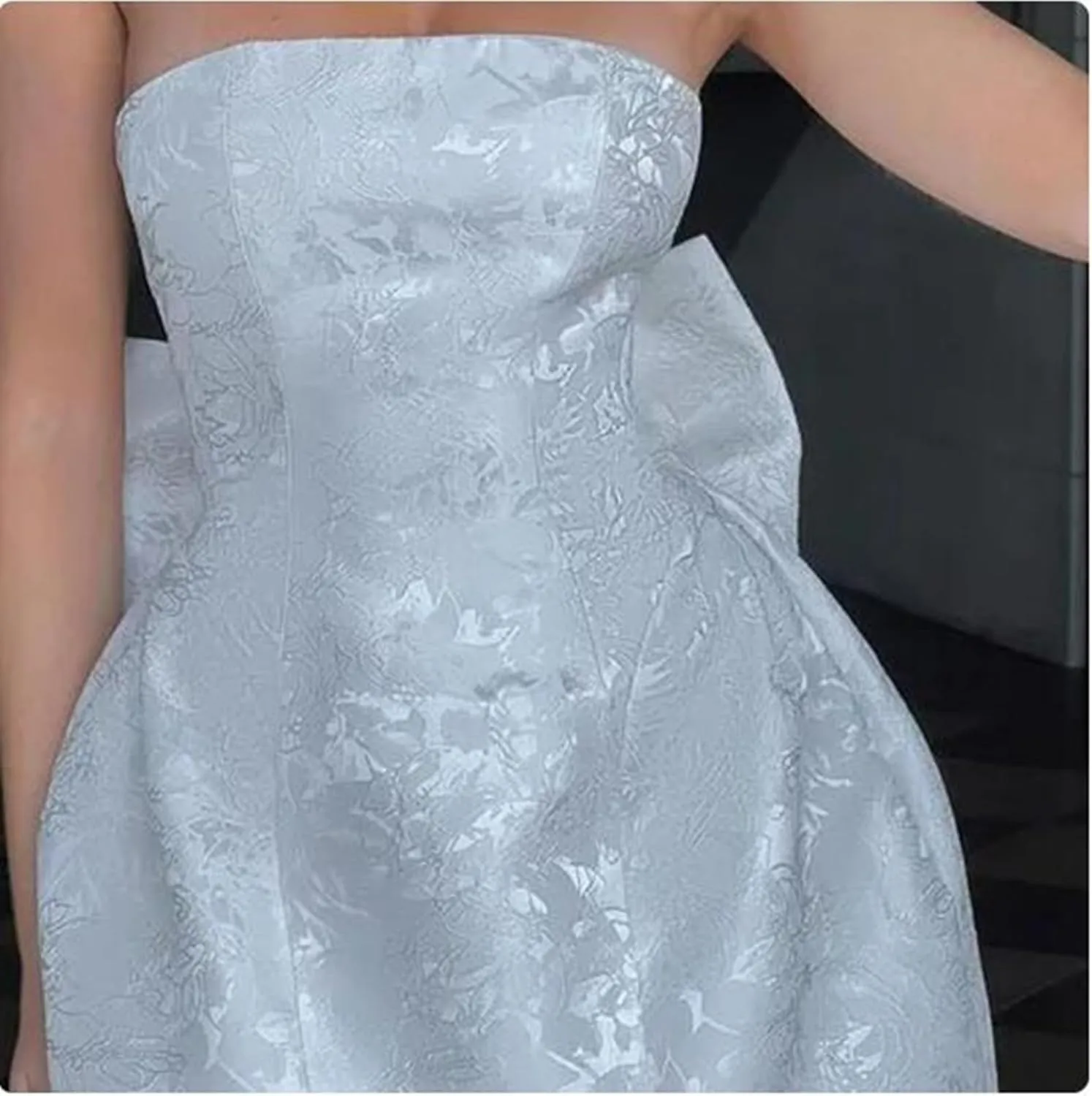 Women's Satin Prom Dresses Applique Homecoming Dresses for Teens Strapless Short Cocktail Dresses Evening Gowns