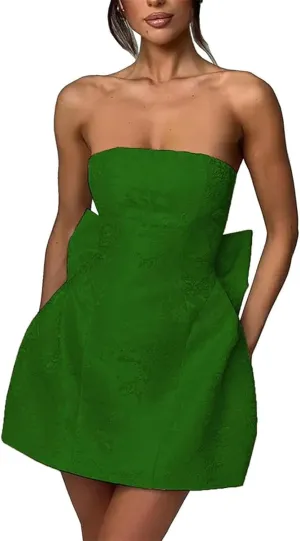 Women's Satin Prom Dresses Applique Homecoming Dresses for Teens Strapless Short Cocktail Dresses Evening Gowns