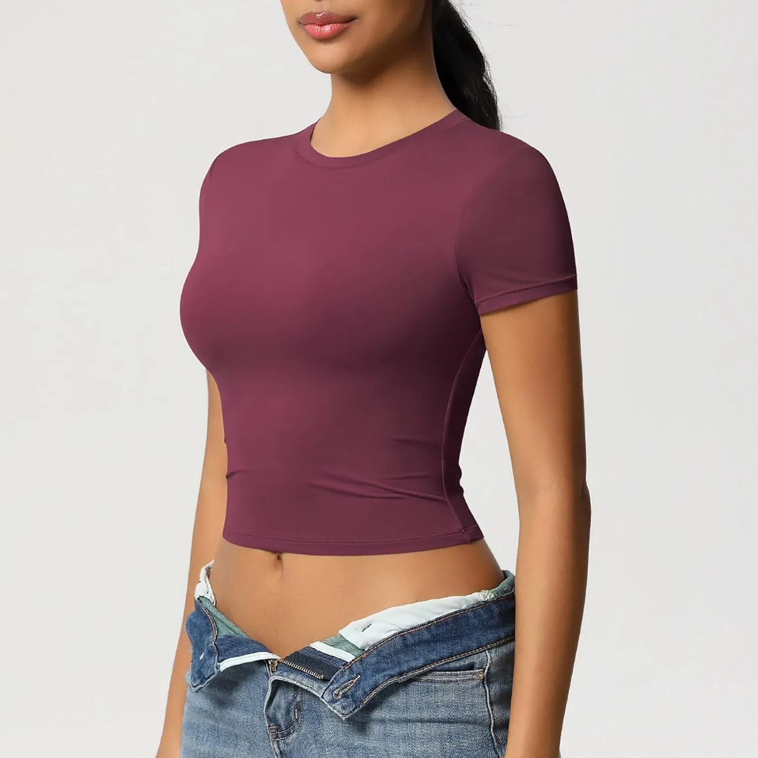Workout Tops for Women Quick Dry Short Sleeve Cropped Yoga Shirts Athletic Gym Running Round Neck Basic Tees