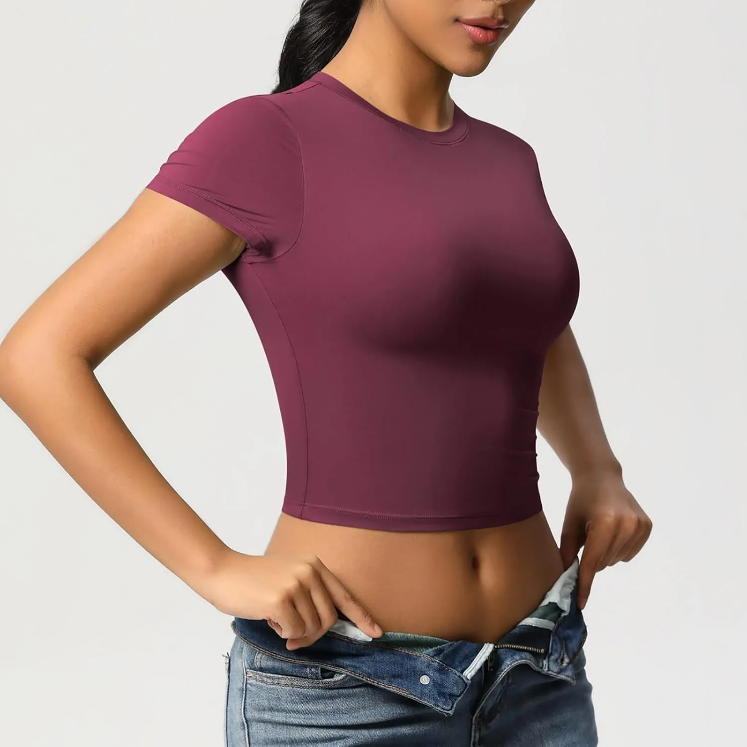 Workout Tops for Women Quick Dry Short Sleeve Cropped Yoga Shirts Athletic Gym Running Round Neck Basic Tees